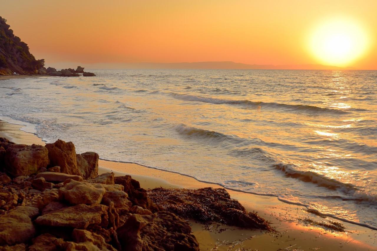 Analipsi Beach Front Villas - Happy Rentals Kástro Tornéze 외부 사진